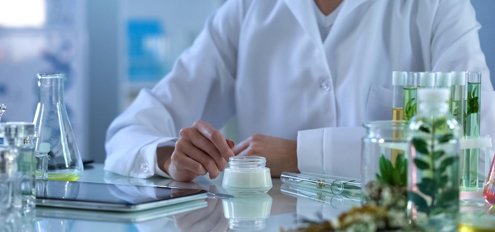 农用生物综合服务商